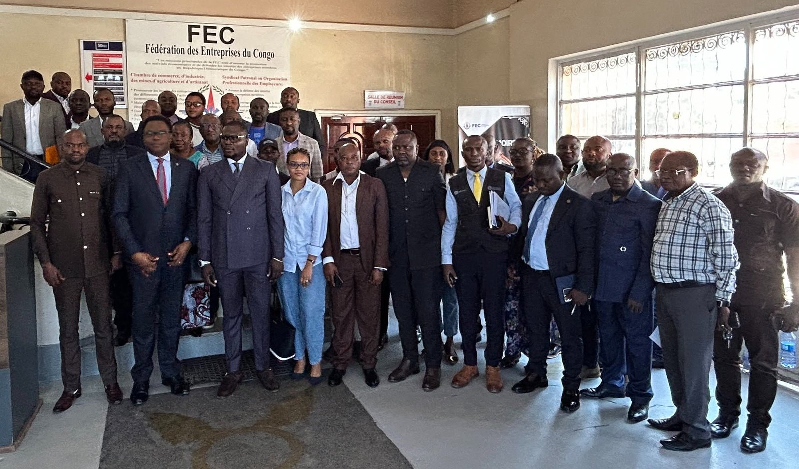 𝗥𝗲́𝗴𝘂𝗹𝗮𝘁𝗶𝗼𝗻 𝗱𝗲 𝗹𝗮 𝗰𝗼𝗻𝗰𝘂𝗿𝗿𝗲𝗻𝗰𝗲 𝗮𝘂 𝗛𝗮𝘂𝘁-𝗞𝗮𝘁𝗮𝗻𝗴𝗮